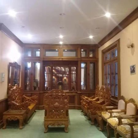 Green Land Hotel Ban Nongdouang Exteriör bild