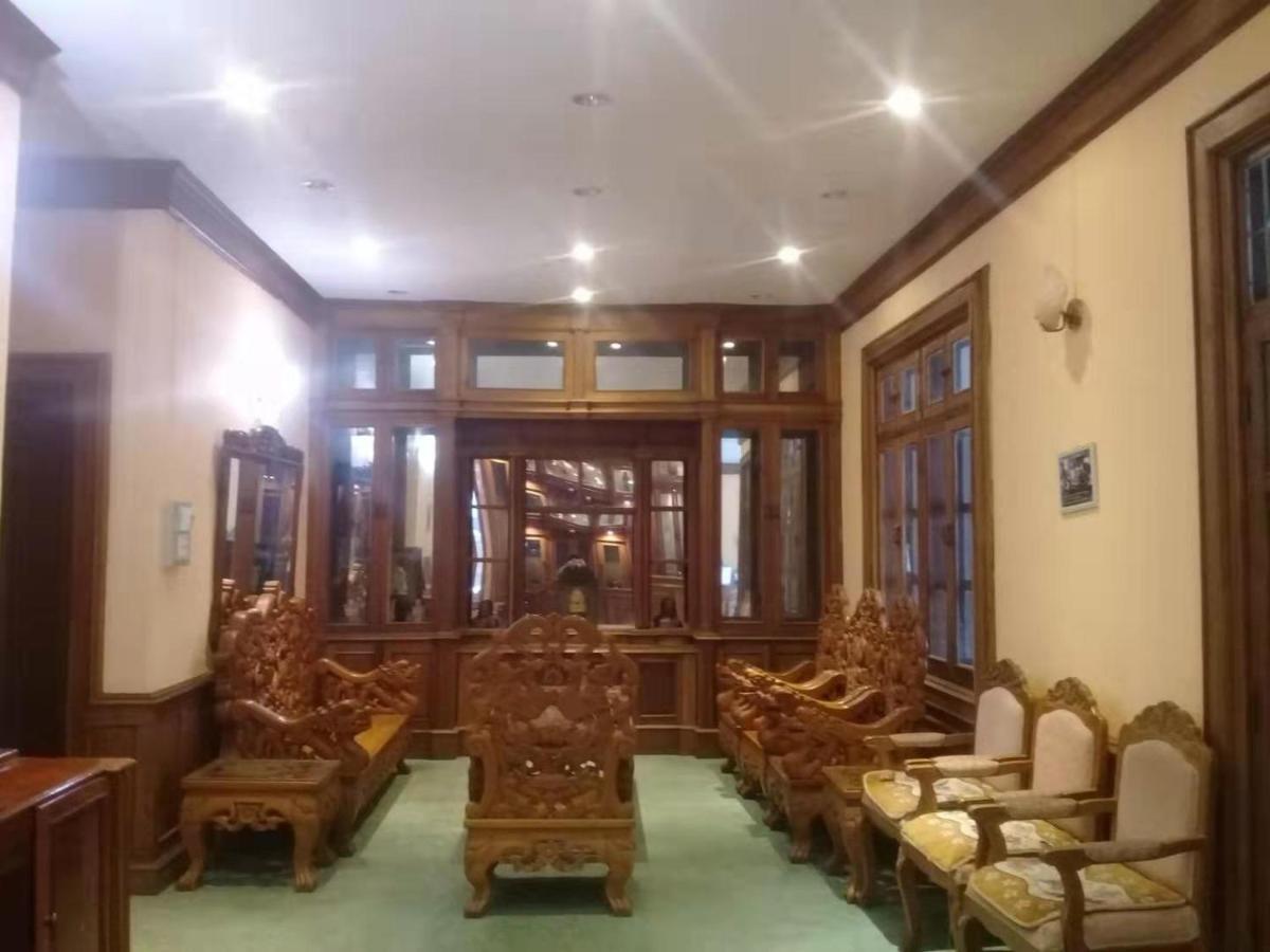 Green Land Hotel Ban Nongdouang Exteriör bild
